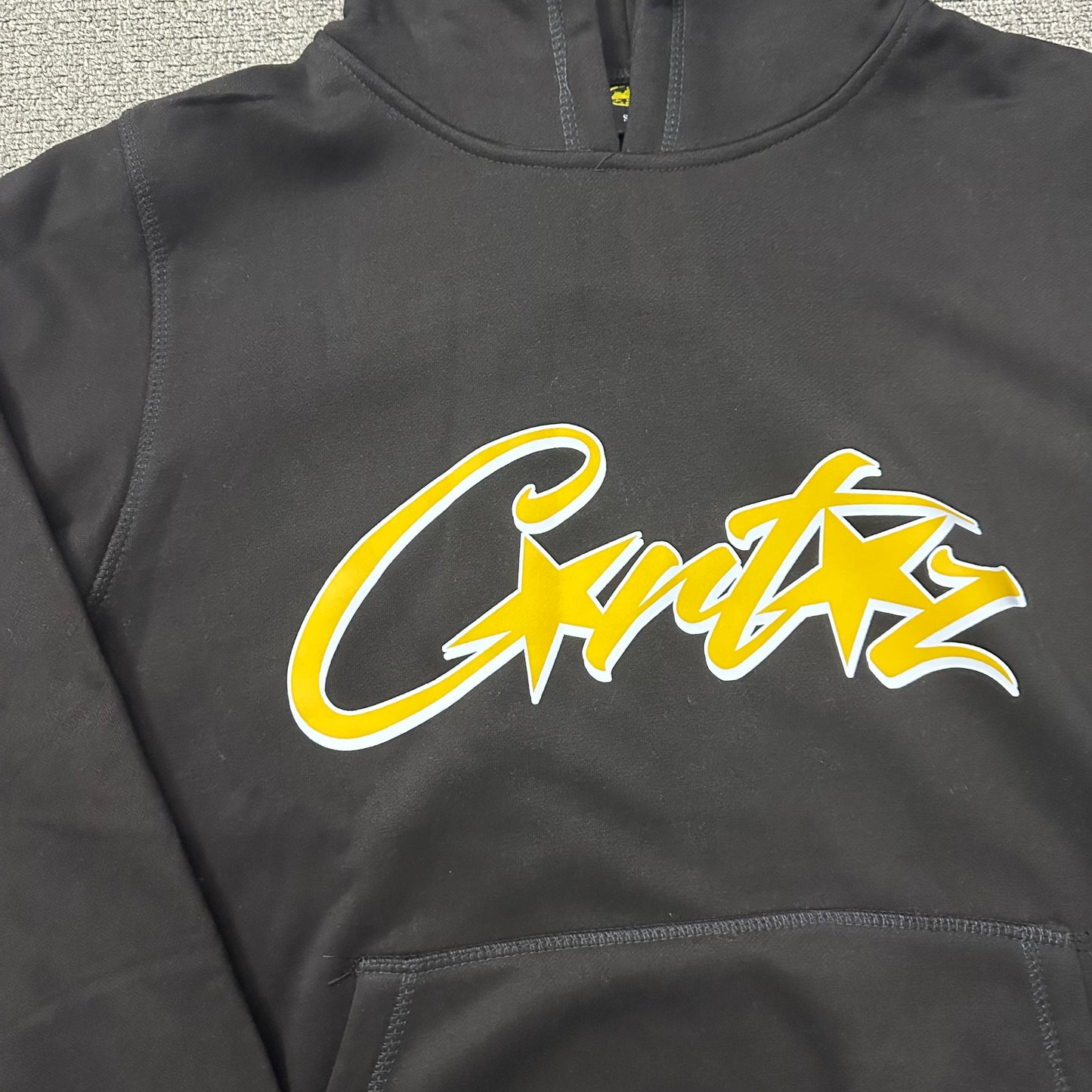 Corteiz Hoodie (White/Black)